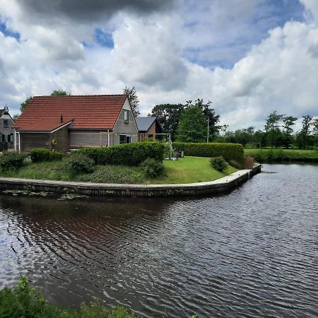 Waterhuis Friesland Oudwoude Екстериор снимка