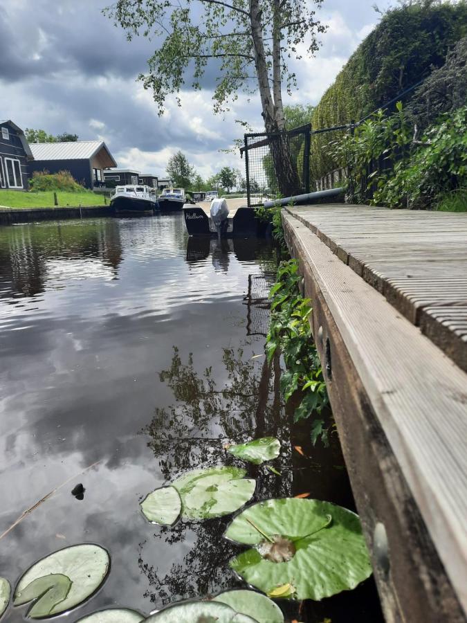 Waterhuis Friesland Oudwoude Екстериор снимка